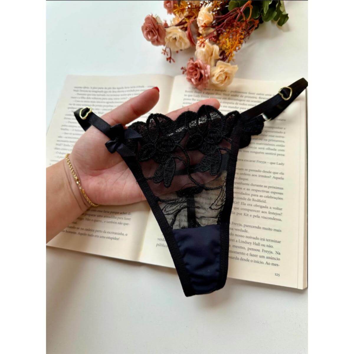 Calcinha Fio Pétalas Personalizável Ref.9623